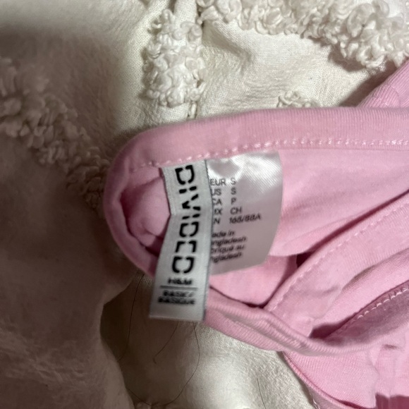 Divided Light Pink Top - Picture 4 of 4